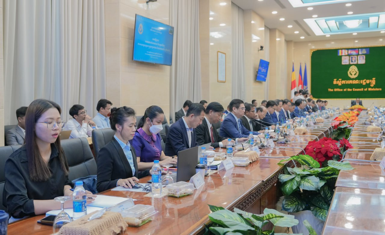 ឯកឧត្តម វង្សី វិស្សុត៖