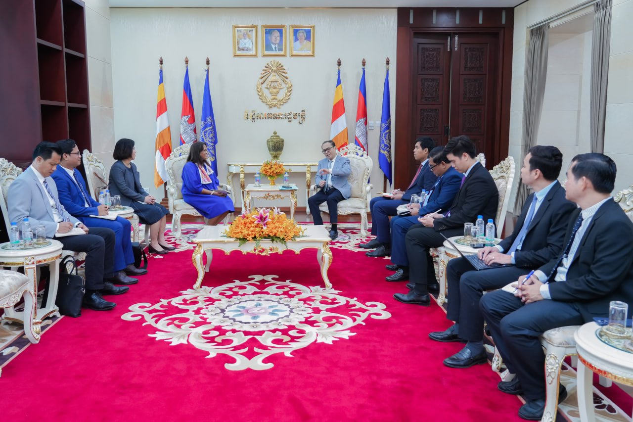 ឯកឧត្តម វង្សី វិស្សុត ឧបនាយករដ្ឋមន្ត្រីប្រចាំការ