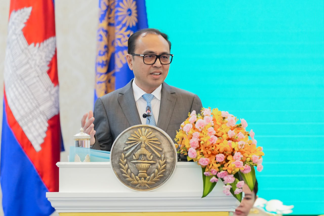 ឯកឧត្តម វង្សី វិស្សុត