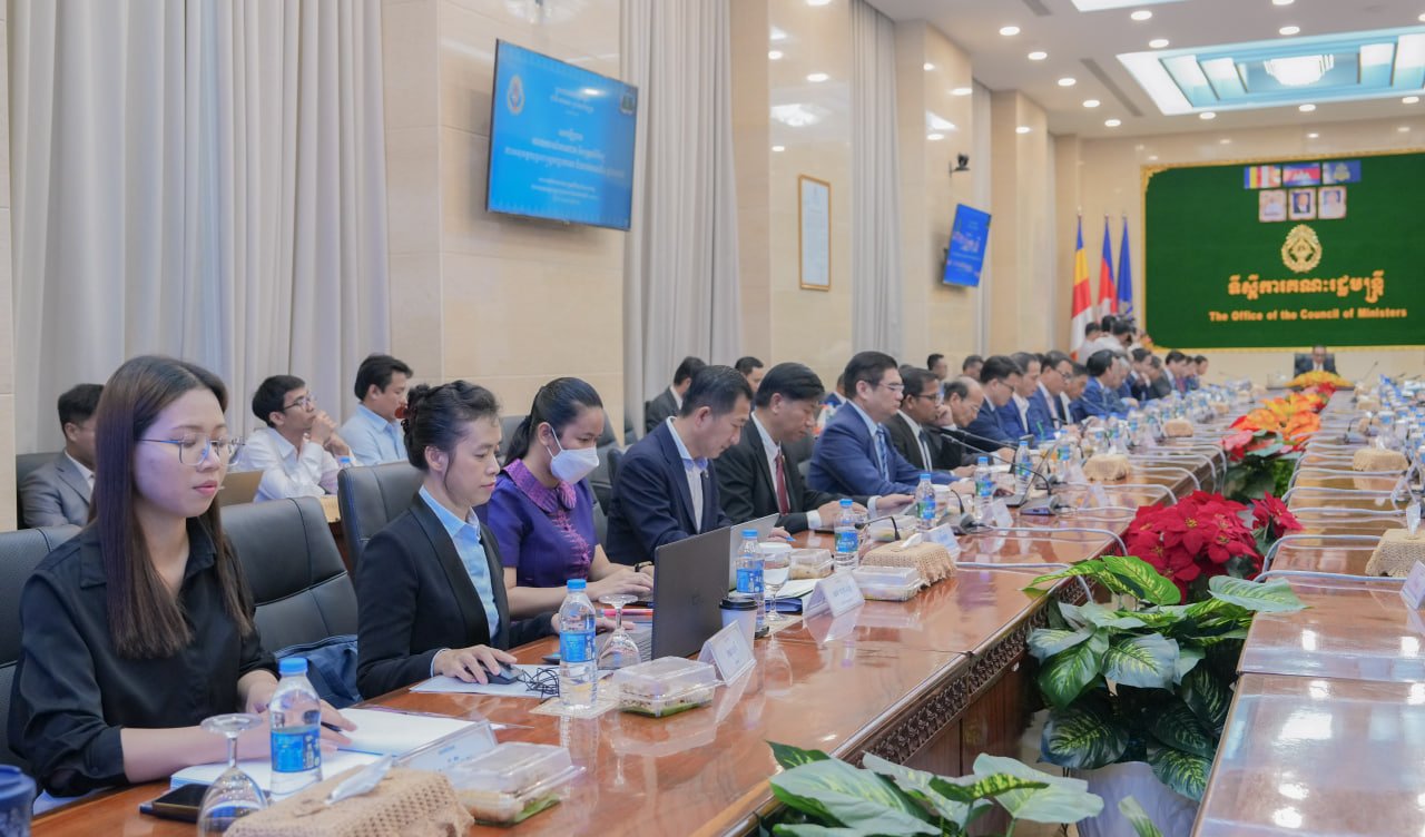 ឯកឧត្តម វង្សី វិស្សុត៖