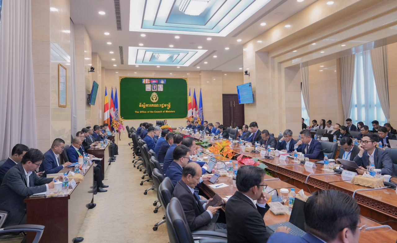 ឯកឧត្តម វង្សី វិស្សុត៖
