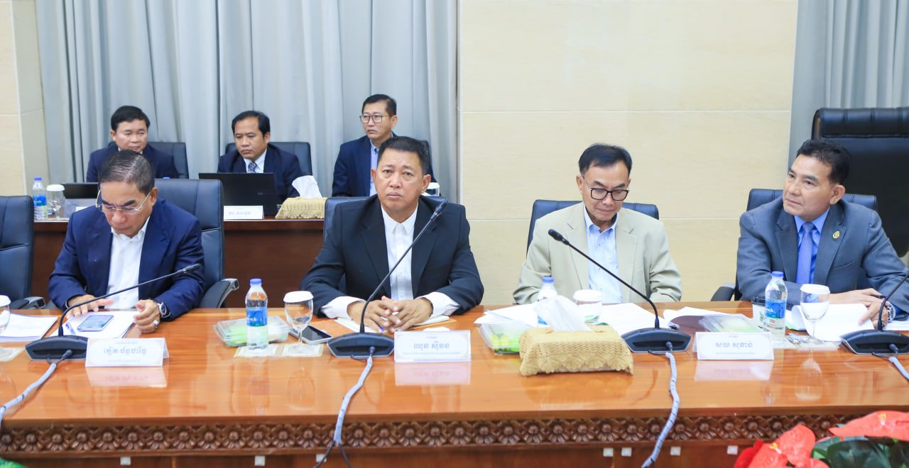 ឯកឧត្តមឧបនាយករដ្ឋមន្រ្តីប្រចាំការ វង្សី វិស្សុត
