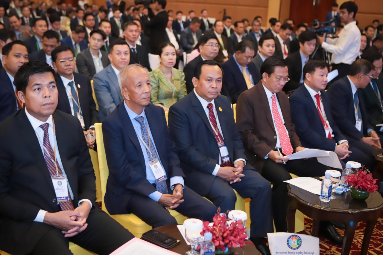 ឯកឧត្តម វង្សី វិស្សុត ឧបនាយករដ្ឋមន្ត្រីប្រចាំការ