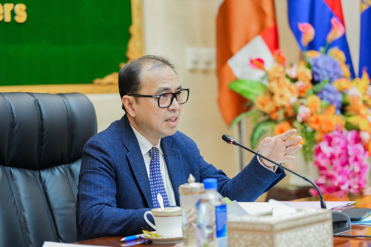 ឯកឧត្តមឧបនាយករដ្ឋមន្រ្តីប្រចាំការ វង្សី វិស្សុត
