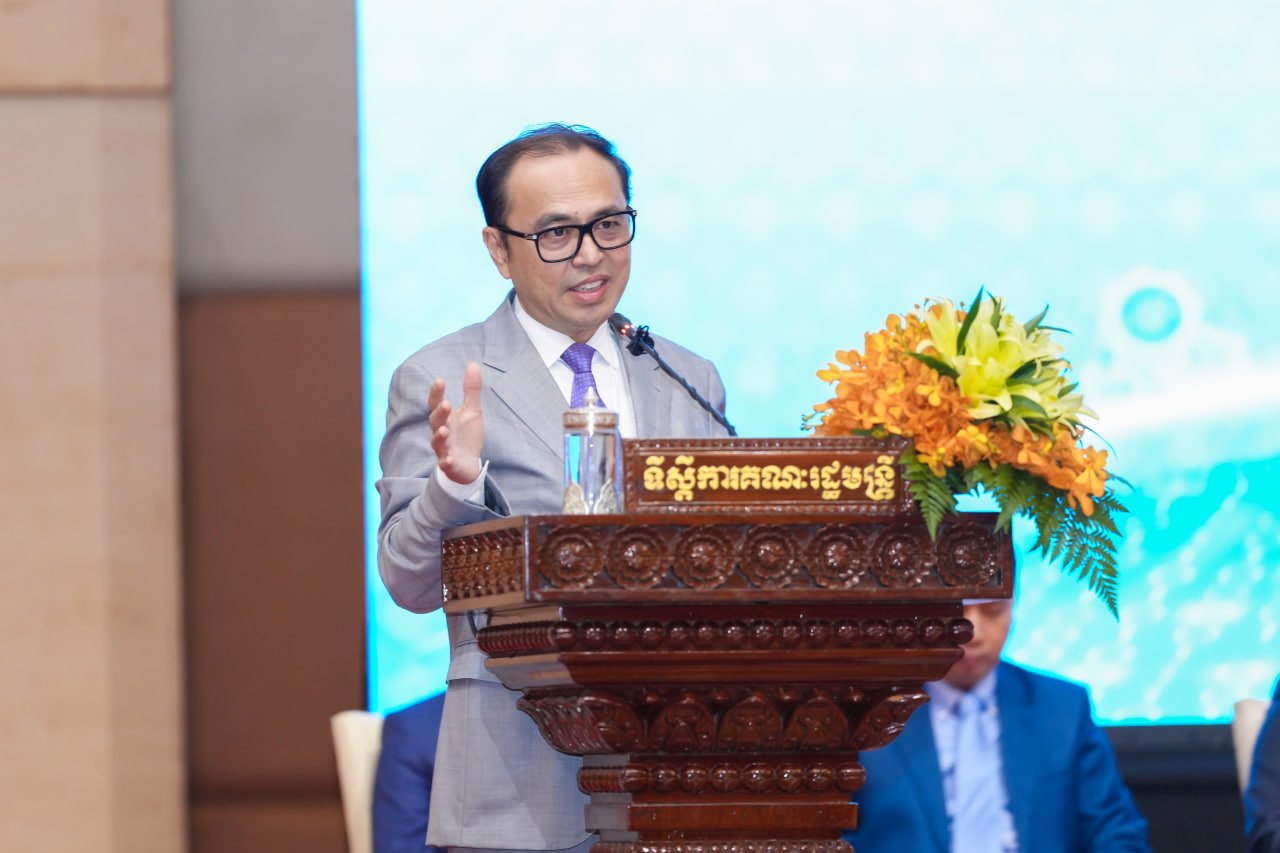 ឯកឧត្តម វង្សី វិស្សុត ឧបនាយករដ្ឋមន្ត្រីប្រចាំការ