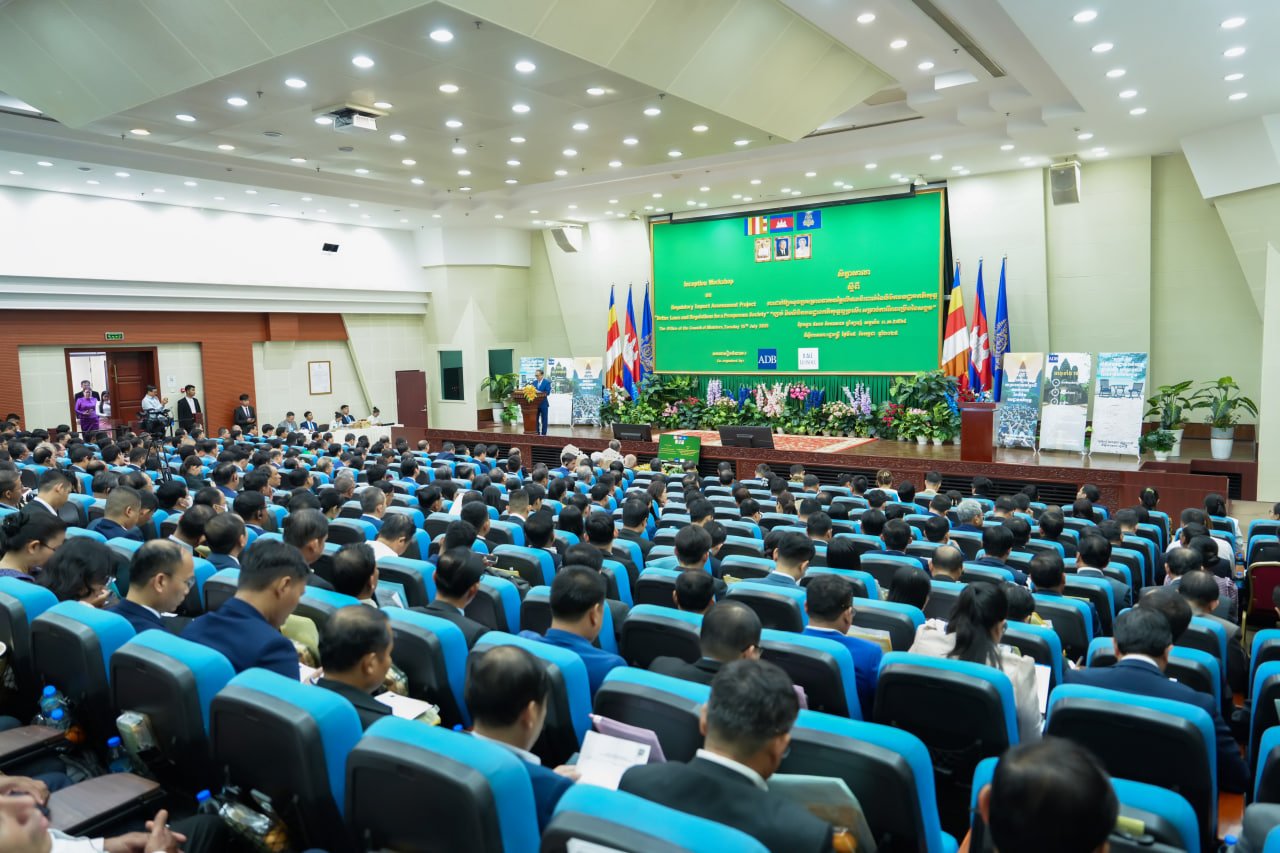 ឯកឧត្ដមឧបនាយករដ្ឋមន្រ្តីប្រចាំការ វង្សី វិស្សុត