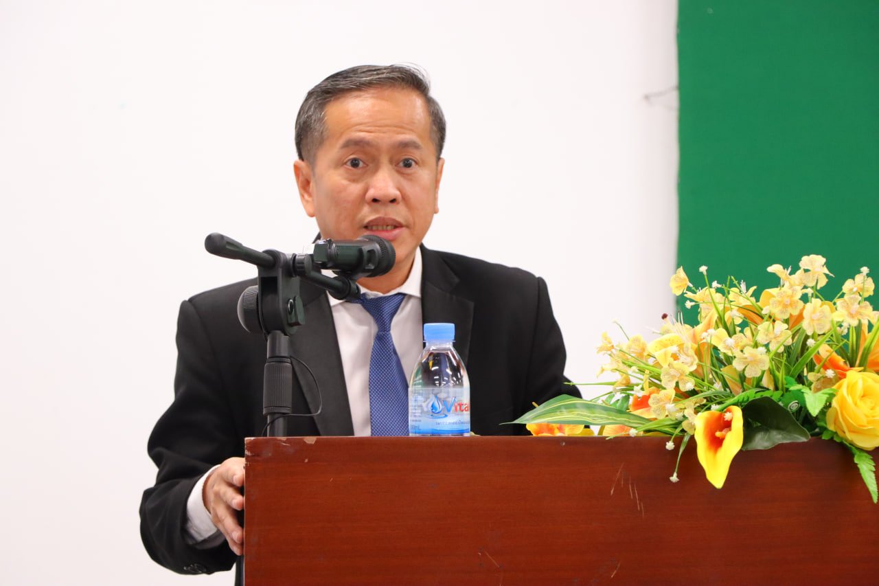 ការទិញធានារ៉ាប់រងជាកាតព្វកិច្ចនៅកម្ពុជា