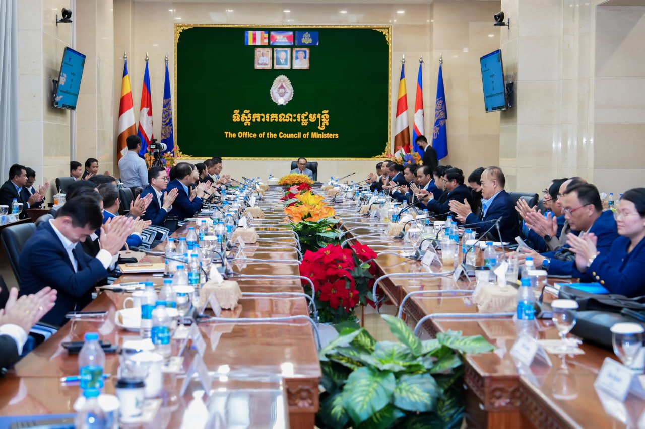ឯកឧត្តមឧបនាយករដ្ឋមន្រ្តីប្រចាំការ វង្សី វិស្សុត