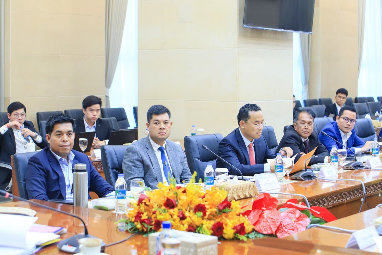 ឯកឧត្តមឧបនាយករដ្ឋមន្ត្រីប្រចាំការ វង្សី វិស្សុត