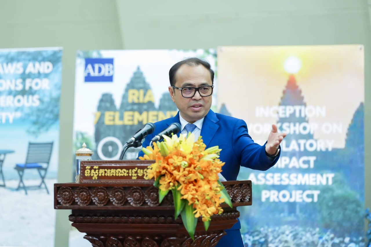 ឯកឧត្ដមឧបនាយករដ្ឋមន្រ្តីប្រចាំការ វង្សី វិស្សុត