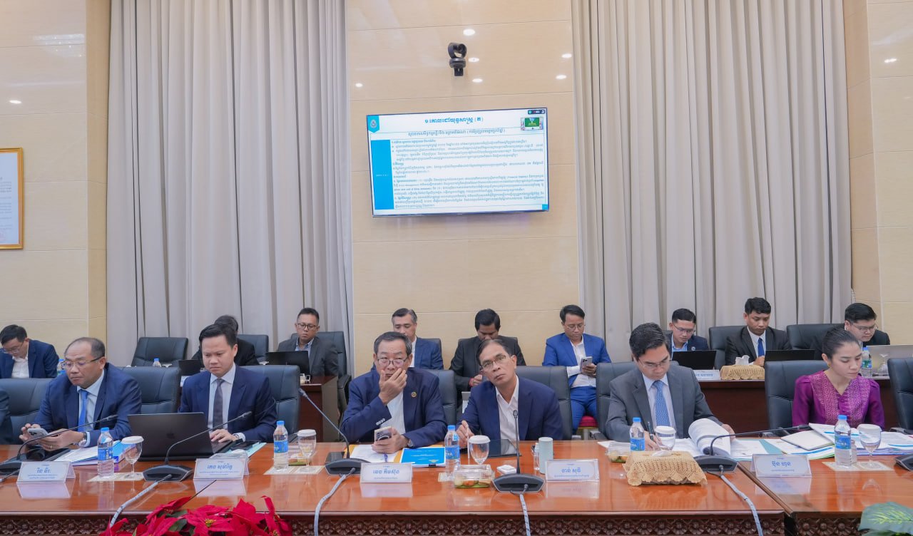 ឯកឧត្តម វង្សី វិស្សុត៖