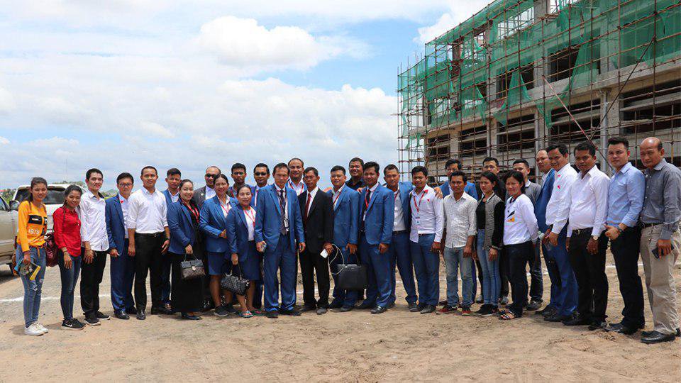 ក្រុមការងារ​ក្រុមហ៊ុន​អចលនទ្រព្យ CPL ចុះត្រួតពិនិត្យ​គម្រោងទីក្រុងរណប​កំពង់ចាម
