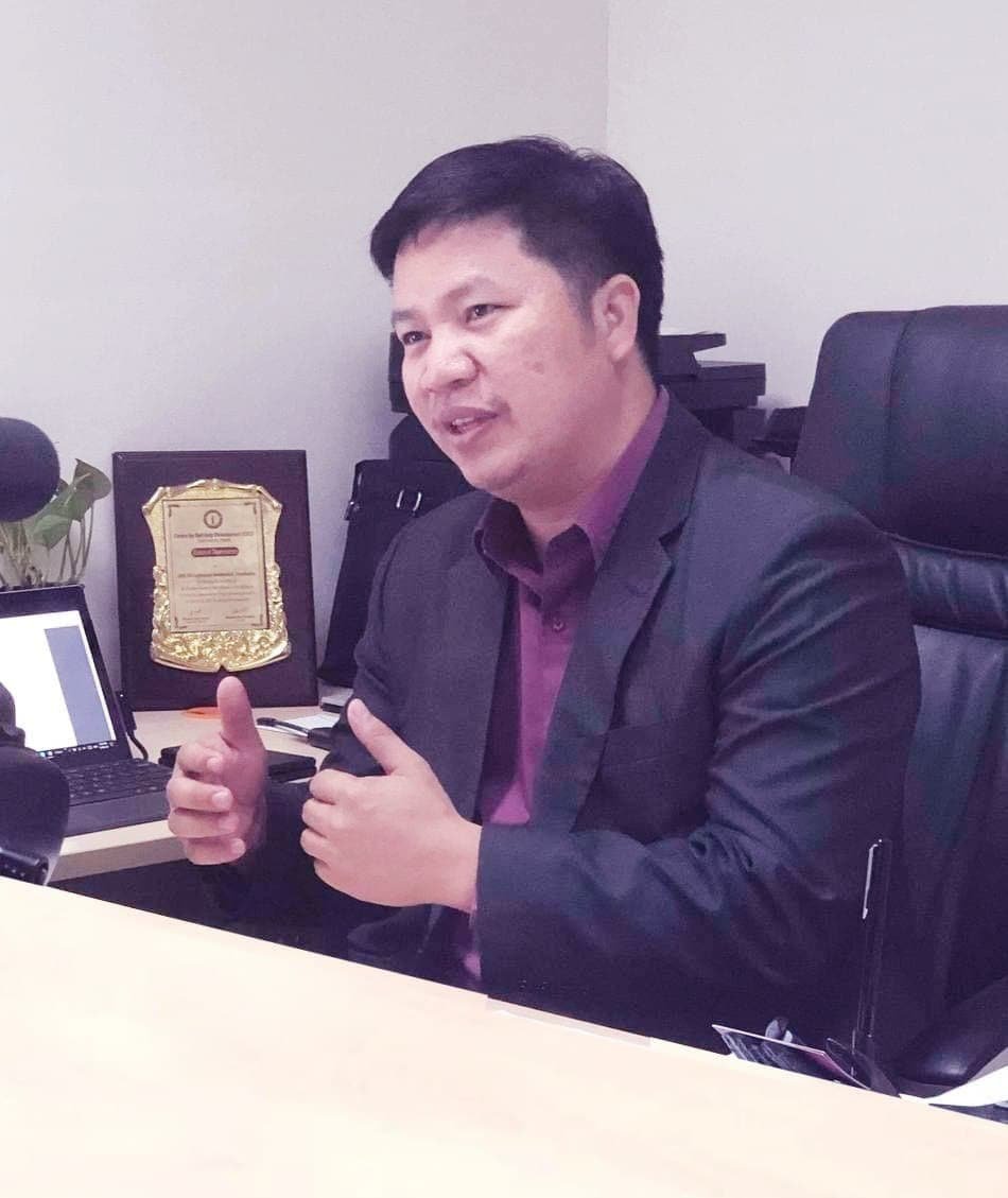 ប្រធាន​នាយក​ប្រតិបត្តិ​អាជីវកម្ម អេ អឹ​ម ខេ លោក សួន ពិសី