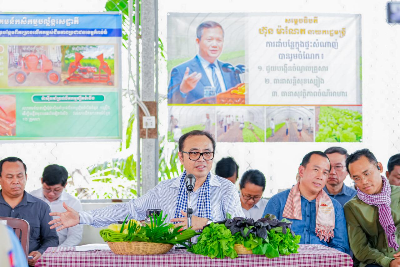 ឯកឧត្តមឧបនាយករដ្ឋមន្រ្តីប្រចាំការ វង្សី វិស្សុត