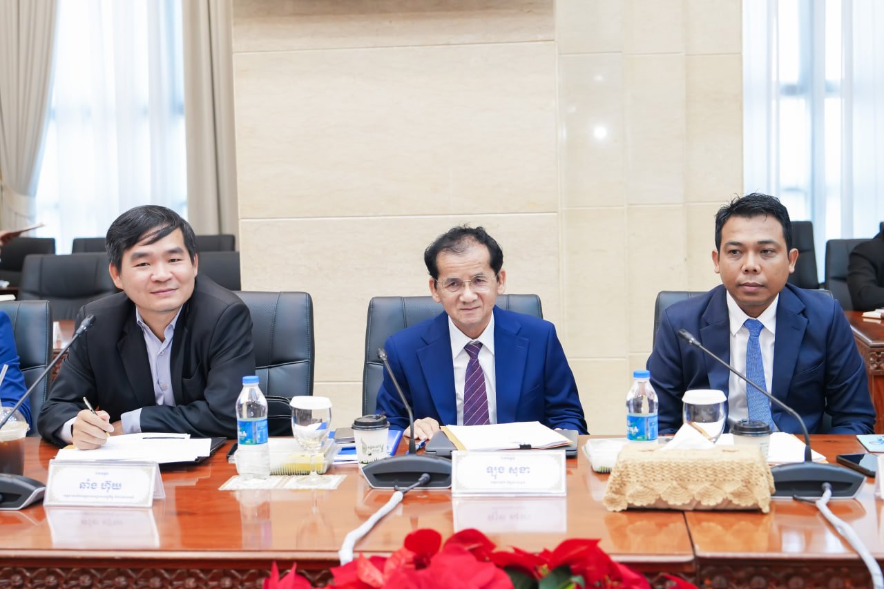ឯកឧត្តមឧបនាយករដ្ឋមន្ត្រីប្រចាំការ វង្សី វិស្សុត