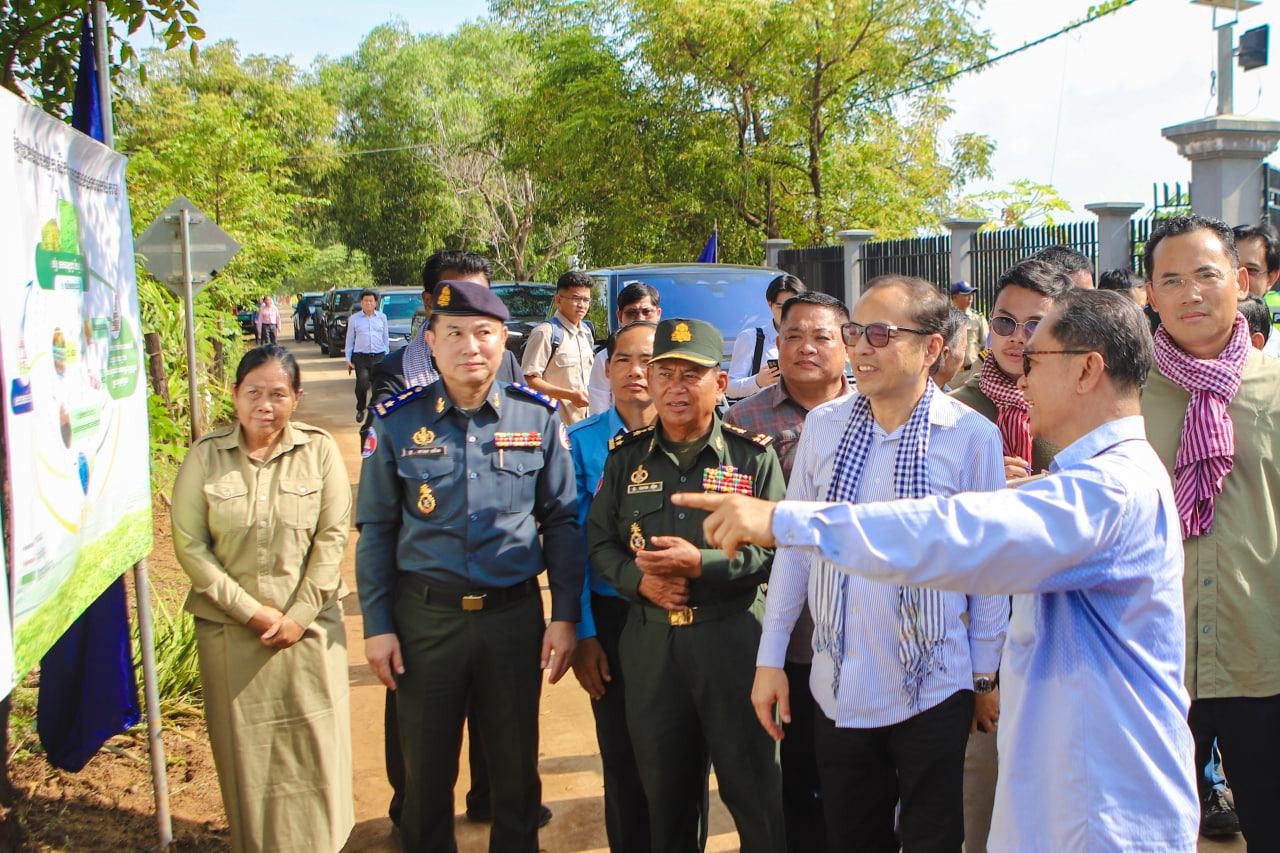 ឯកឧត្តមឧបនាយករដ្ឋមន្រ្តីប្រចាំការ វង្សី វិស្សុត