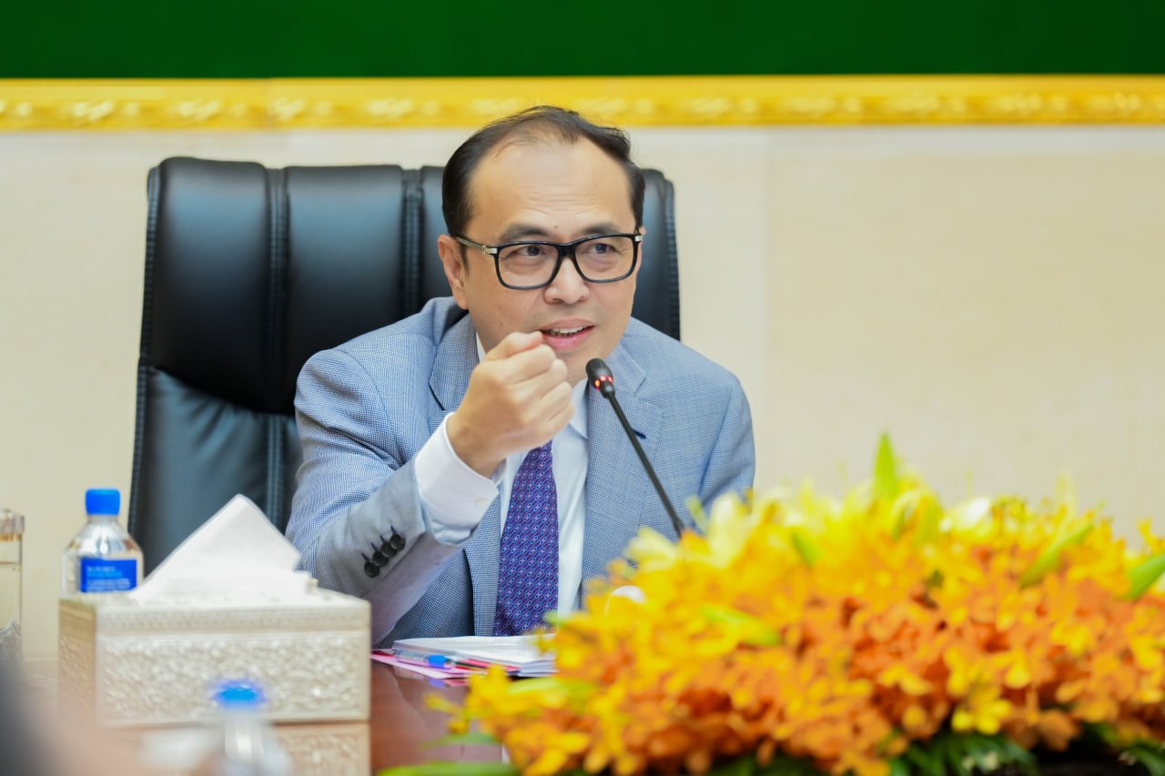 ឯកឧត្តមឧបនាយករដ្ឋមន្រ្តីប្រចាំការ វង្សី វិស្សុត