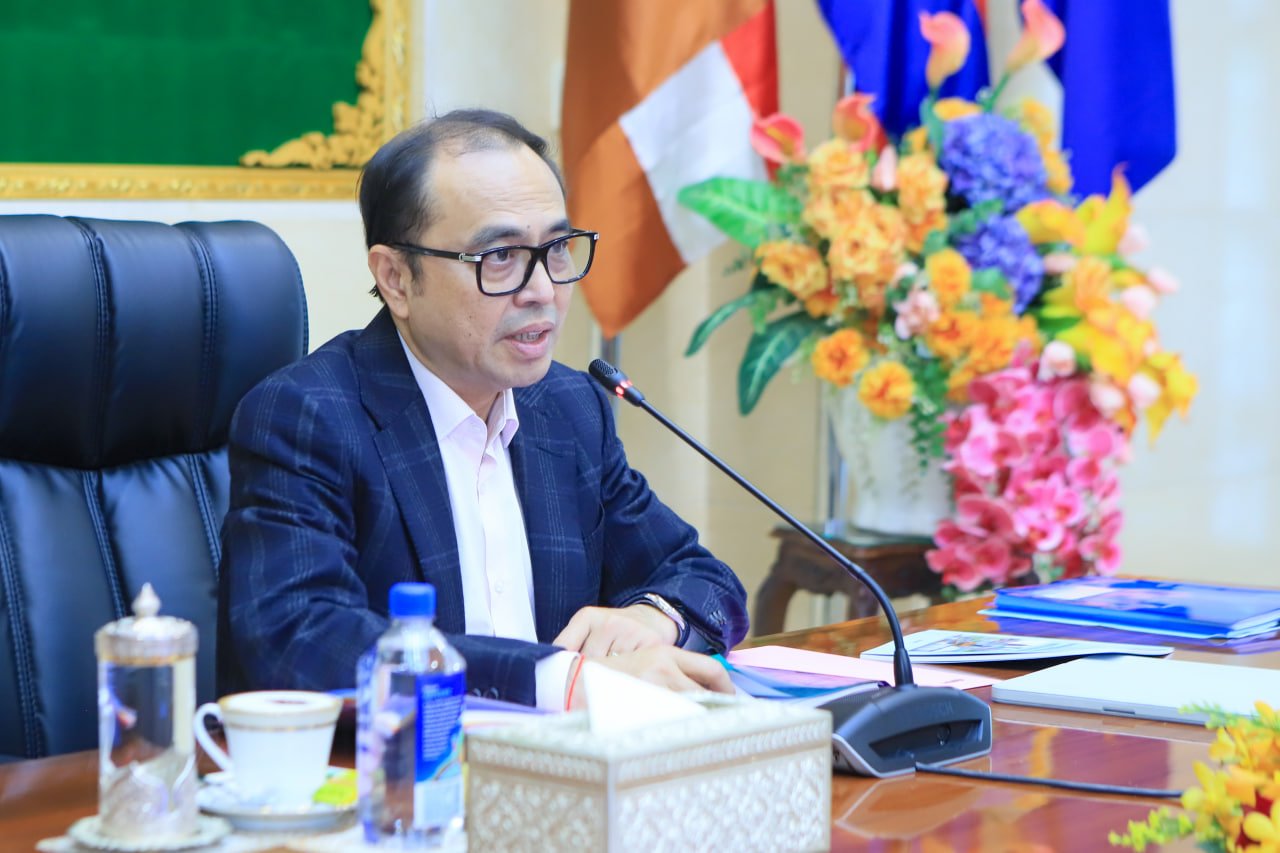 ឯកឧត្តមឧបនាយករដ្ឋមន្ត្រីប្រចាំការ វង្សី វិស្សុត