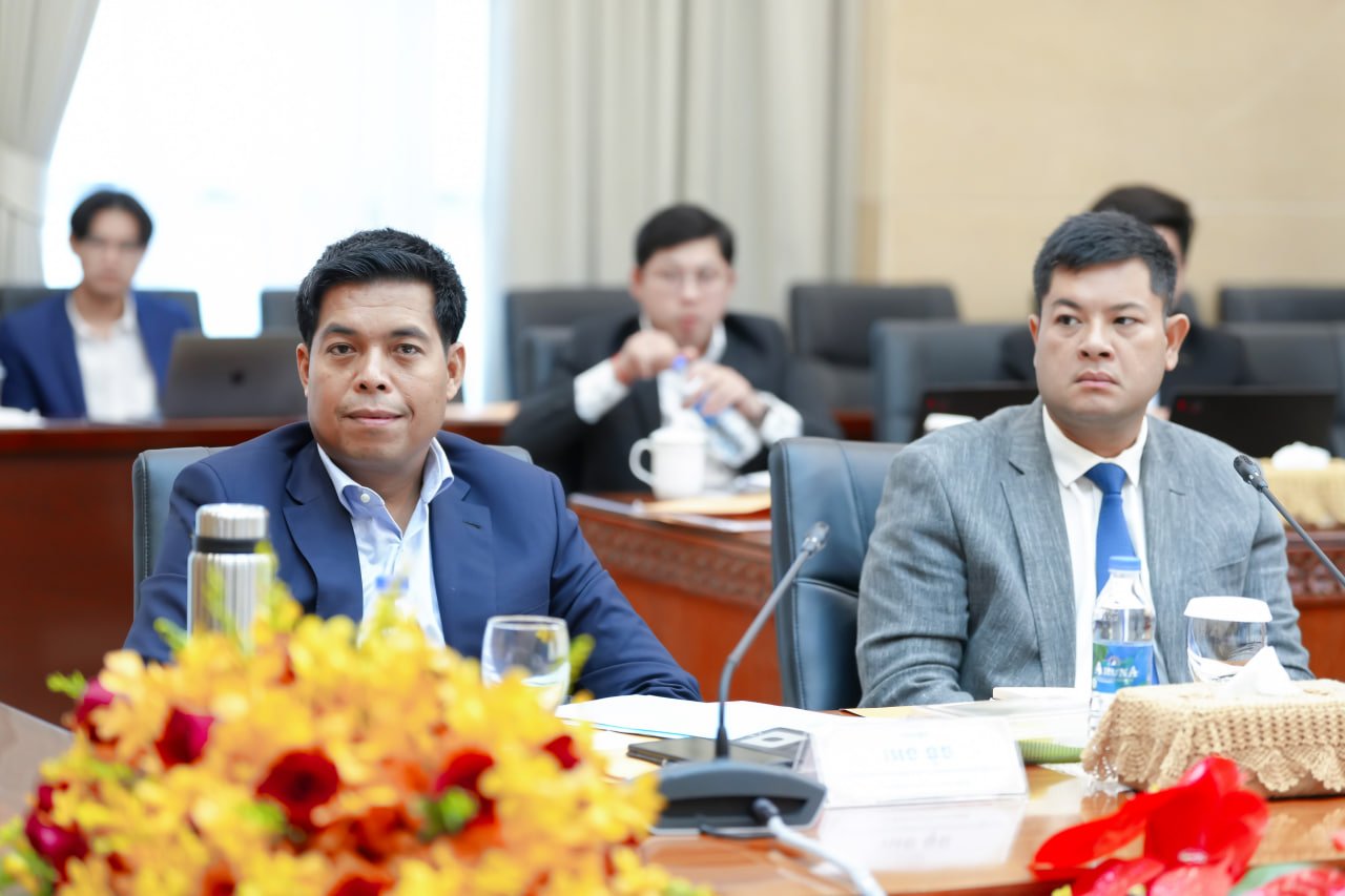 ឯកឧត្តមឧបនាយករដ្ឋមន្ត្រីប្រចាំការ វង្សី វិស្សុត