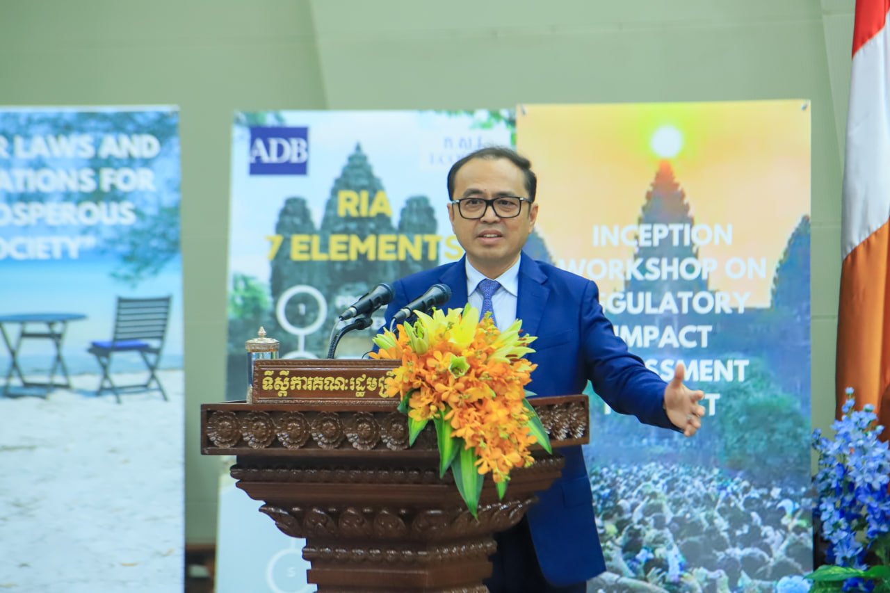 ឯកឧត្ដមឧបនាយករដ្ឋមន្រ្តីប្រចាំការ វង្សី វិស្សុត