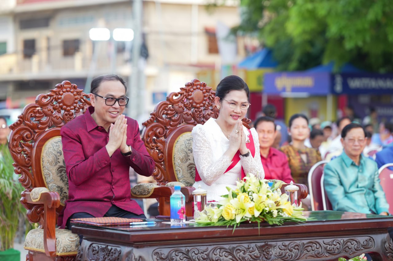 ឯកឧត្តមឧបនាយករដ្ឋមន្ត្រីប្រចាំការ វង្សី វិស្សុត
