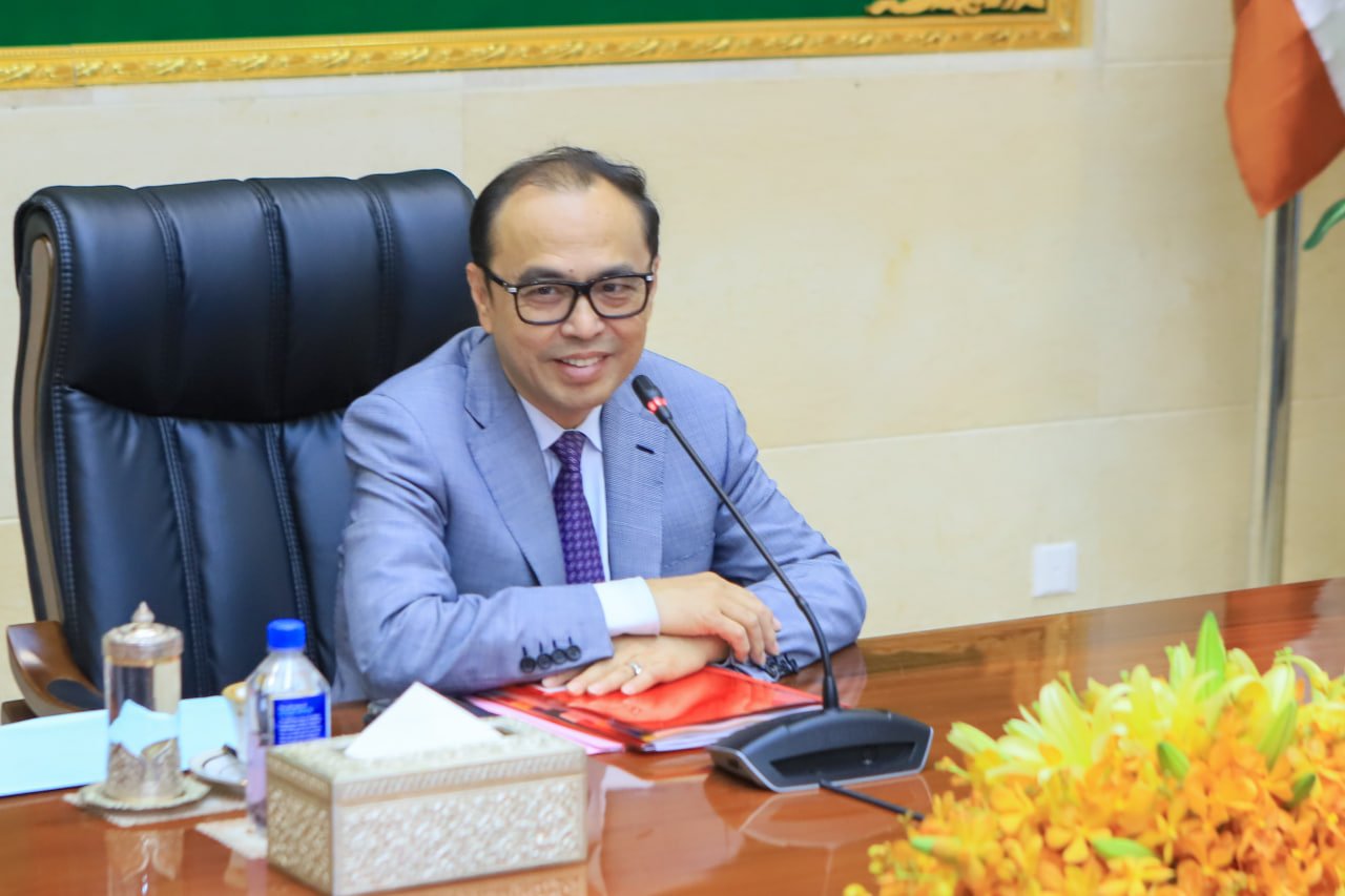 ឯកឧត្តមឧបនាយករដ្ឋមន្រ្តីប្រចាំការ វង្សី វិស្សុត