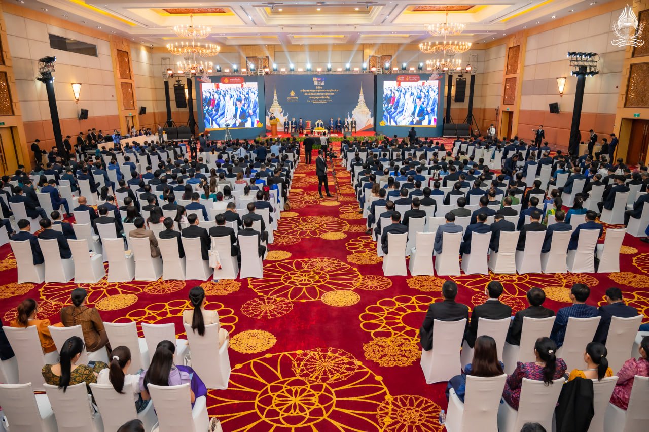 ឯកឧត្តម វង្សី វិស្សុត ឧបនាយករដ្ឋមន្ត្រីប្រចាំការ