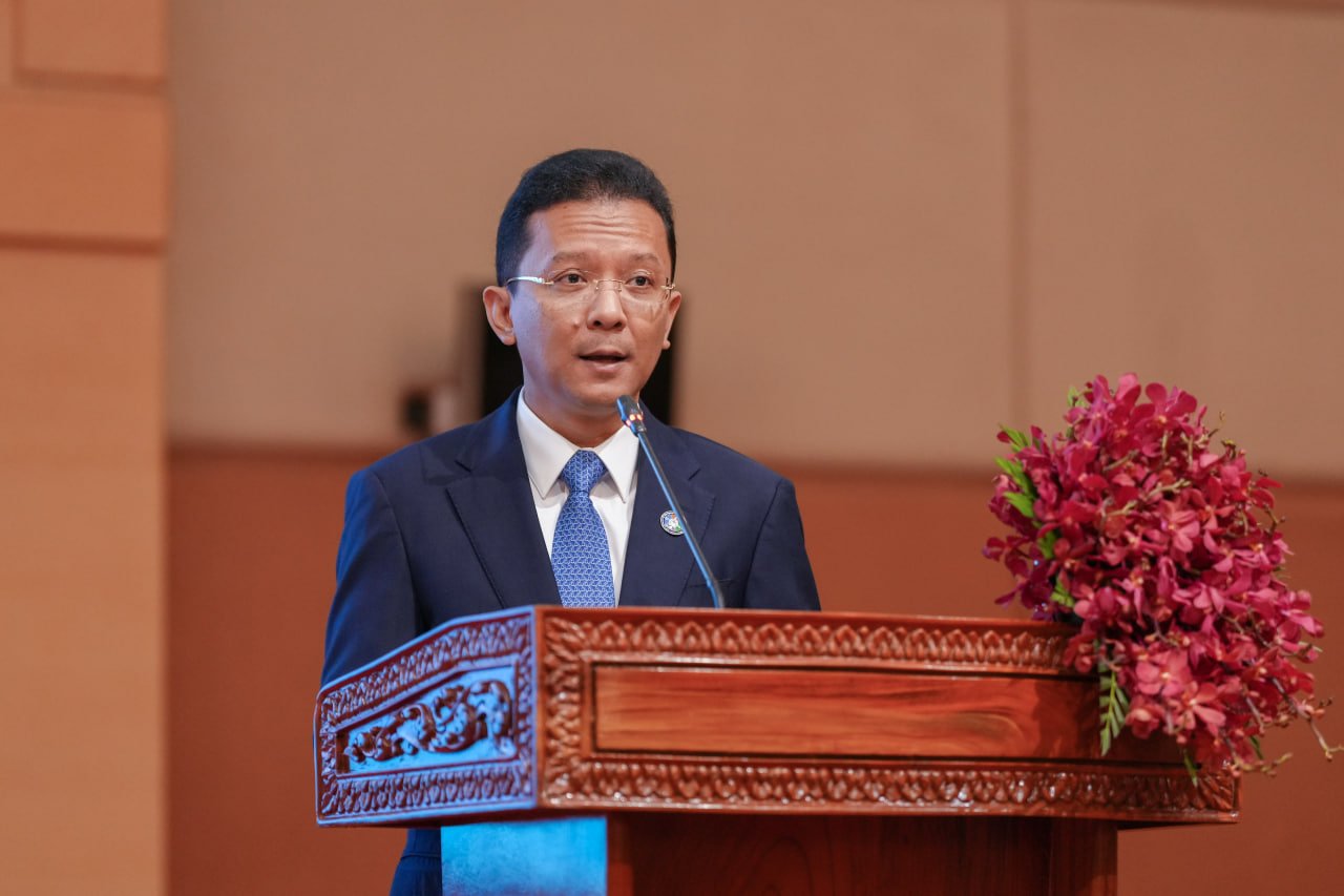 ឯកឧត្តម វង្សី វិស្សុត ឧបនាយករដ្ឋមន្ត្រីប្រចាំការ