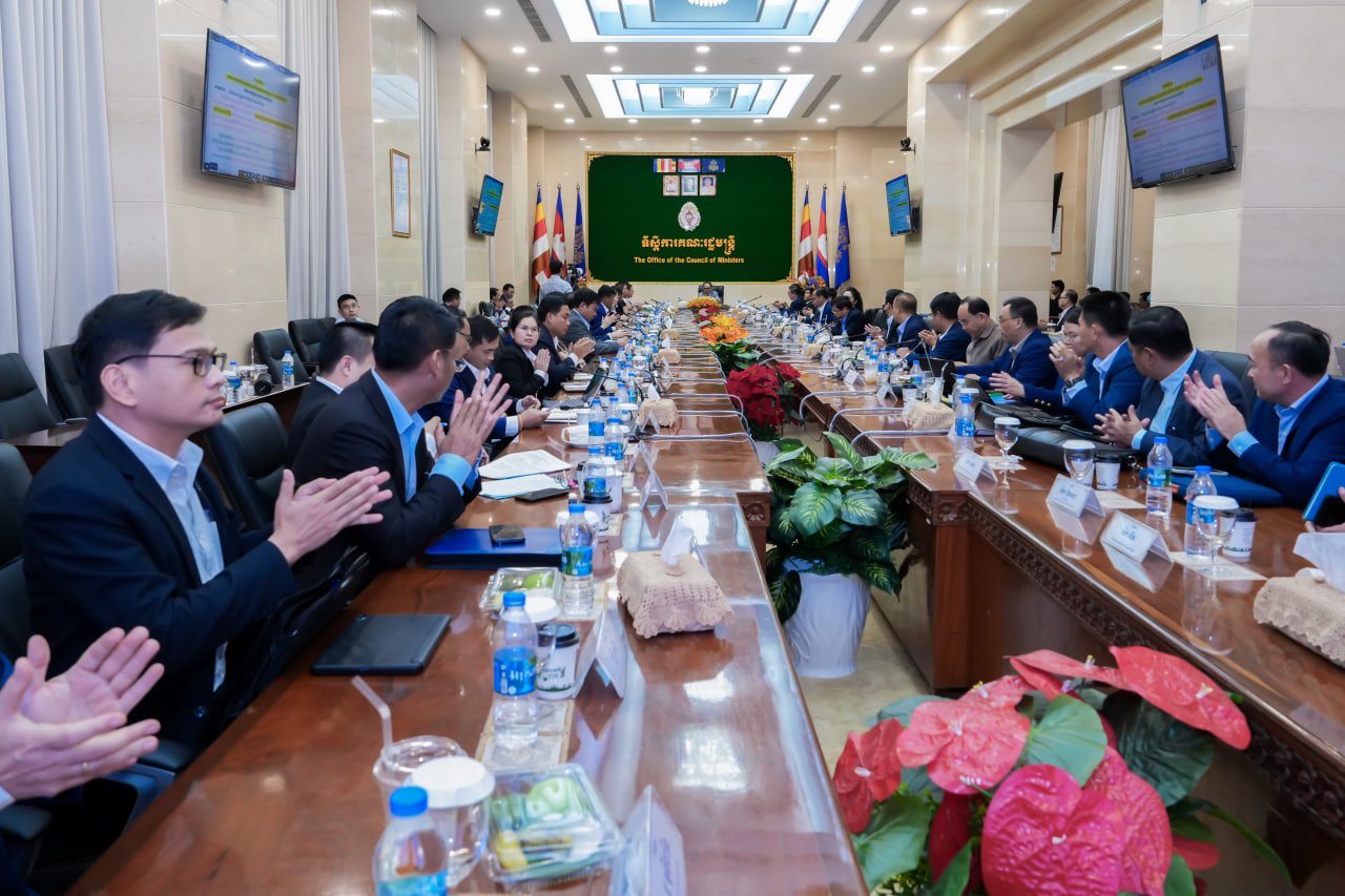 ឯកឧត្តមឧបនាយករដ្ឋមន្រ្តីប្រចាំការ វង្សី វិស្សុត