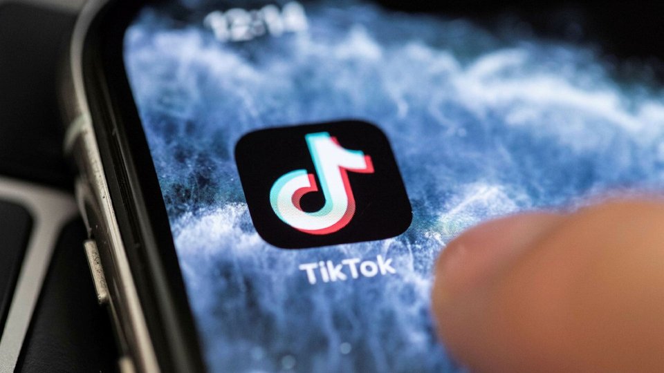 នាយក FBI បារម្ភខ្លាច TikTok បង្កការគំរាមដល់សន្តិសុខជាតិអាមេរិក
