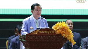សម្តេចតេជោអំពាវនាវឲ្យវិស័យឯកជនបន្ដជួយដល់សកម្មភាពបោសសម្អាតមីន
