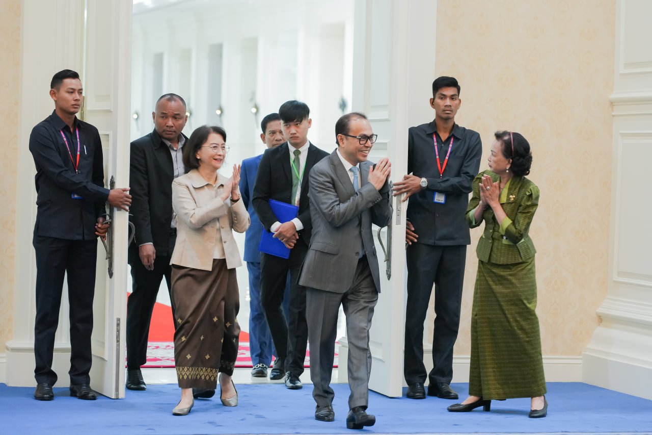 ឯកឧត្តម វង្សី វិស្សុត