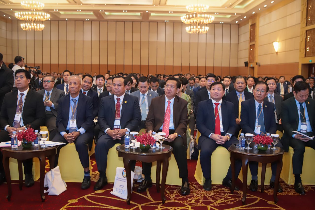 ឯកឧត្តម វង្សី វិស្សុត ឧបនាយករដ្ឋមន្ត្រីប្រចាំការ