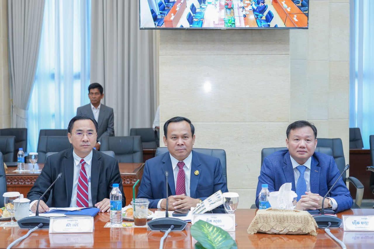 ឯកឧត្តមឧបនាយករដ្ឋមន្ត្រីប្រចាំការ វង្សី វិស្សុត