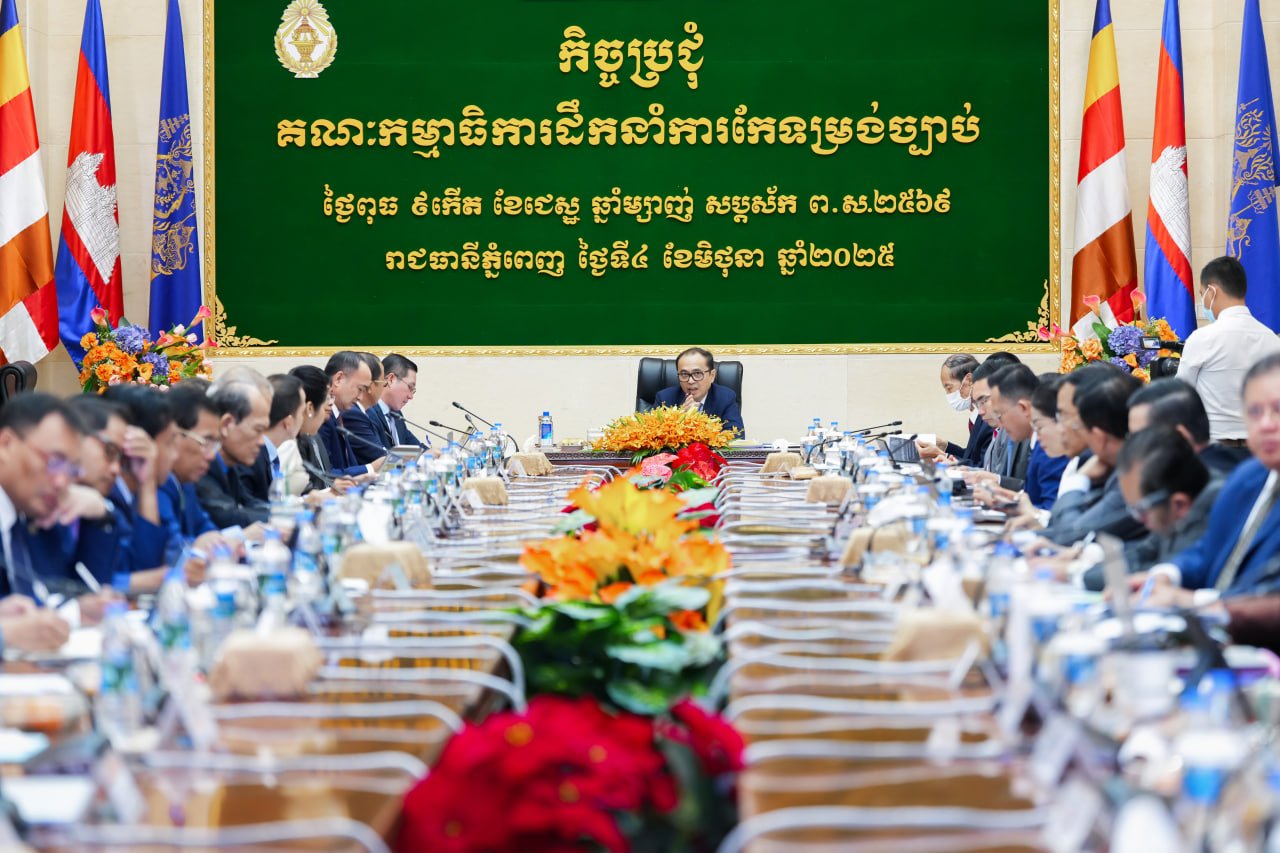 ឯកឧត្តមឧបនាយករដ្ឋមន្ត្រីប្រចាំការ វង្សី វិស្សុត
