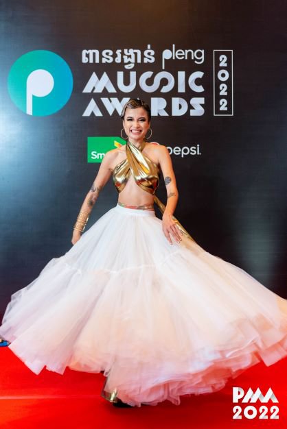 កម្មវិធីពានរង្វាន់ Pleng Music Awards លើកដំបូងបង្អស់ នៅកម្ពុជា