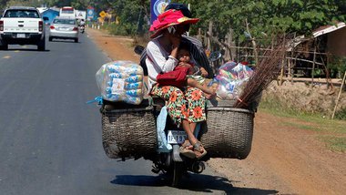 ការធ្វើ​ដំណើរ​បែប​ប្រថុយ​ប្រថាន