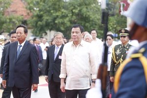 ទស្សនកិច្ច​ ឌូតឺតេ