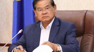 សម្ដេច​ក្រឡាហោម ស ខេង ឧបនាយករដ្ឋមន្ត្រី រដ្ឋមន្ត្រី​ក្រសួង​មហាផ្ទៃ នៃ​ព្រះរាជាណាចក្រ​កម្ពុជា។