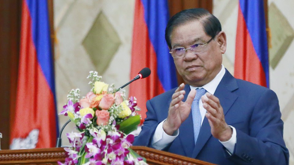 សម្ដេច​ក្រឡាហោម ស ខេង ឧបនាយករដ្ឋមន្ត្រី រដ្ឋមន្ត្រី​ក្រសួង​មហាផ្ទៃ នៃ​ព្រះរាជាណាចក្រ​កម្ពុជា។ រូបភាព៖ ហេង ភារម្យ