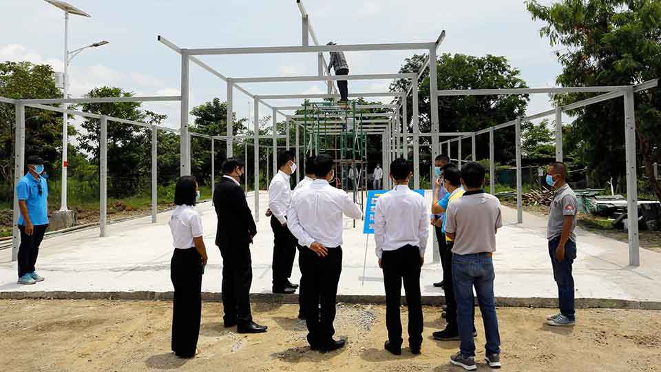 វិទ្យាស្ថានបច្ចេកវិទ្យាកំពង់ស្ពឺ ទទួល​ជំនួយ​សម្ភារ​សំណង់​តម្លៃ​ជាច្រើនពាន់ដុល្លារពីក្រុមហ៊ុនថៃ អេសស៊ីជី
