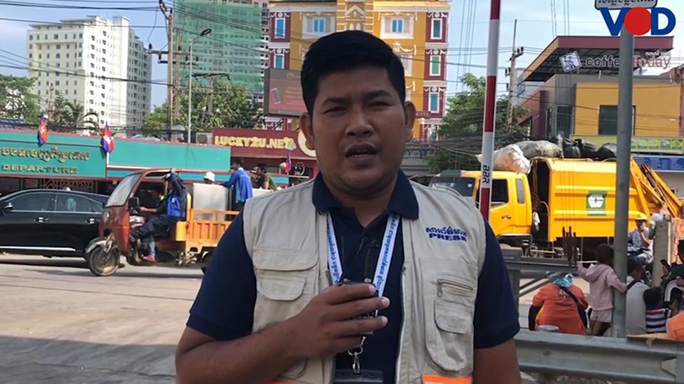 លោក វណ្ណ វិចារ អ្នកសារព័ត៌មាន​វិទ្យុ VOD។ រូបភាព ៖ VOD