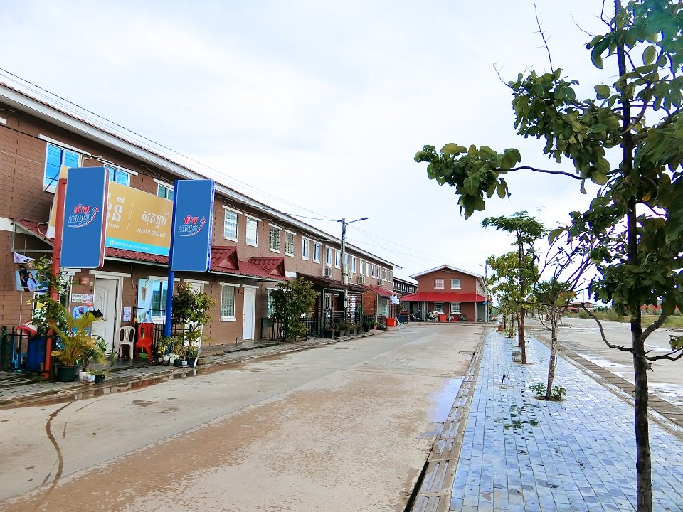 វើលដ៍ប្រ៊ីដហូម បើកលក់ប្លុកថ្មីទីតាំង ជាមួយឱកាសឈ្នះម៉ូតូ និងប្រូម៉ូសិនជាច្រើន
