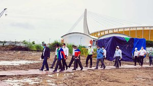 រដ្ឋមន្ត្រី​ទេសចរណ៍​ ឯកឧត្ដម ថោង ខុន ចុះទស្សនកិច្ច​គម្រោង​សាងសង់ ភូមិកីឡដ្ឋាន នៅក្បែរ​ពហុកីឡដានជាតិថ្មី